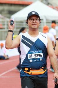 BIB: 5896
                            <button type="button" onclick="openModal(4647088)" class="btn btn-primary btn-sm float-right btn-popup" data-toggle="modal" data-target=".modal-high-quality">
                        <i class="fas fa-shopping-cart"></i> Add to Cart
                    </button>
                                            <button type="button" onclick="isThisMe(4647088, true)" class="btn btn-success btn-sm float-right btn-popup btn-isme hidden" data-toggle="tooltip" data-placement="bottom" title="นี่คือรูปของคุณใช่ไหม คลิกที่นี่เพื่อเอาเข้าอัลบั้ม">
                        <i class="fas fa-plus"></i> Add to album
                    </button>
                    <button type="button" onclick="isThisMe(4647088, false)" class="btn btn-warning btn-sm float-right btn-popup btn-isnotme hidden">
                        <i class="fas fa-ban"></i> Remove from album
                    </button>